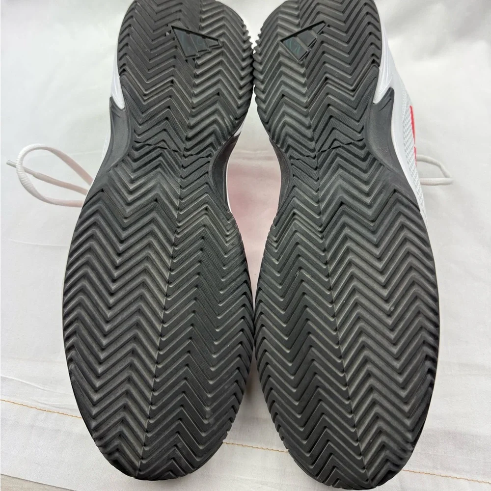 adidas White and Red Sneakers - Picture 7 of 8